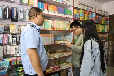 蚌埠高新區: “掃黃打非”在行動 保駕護航“開學季”